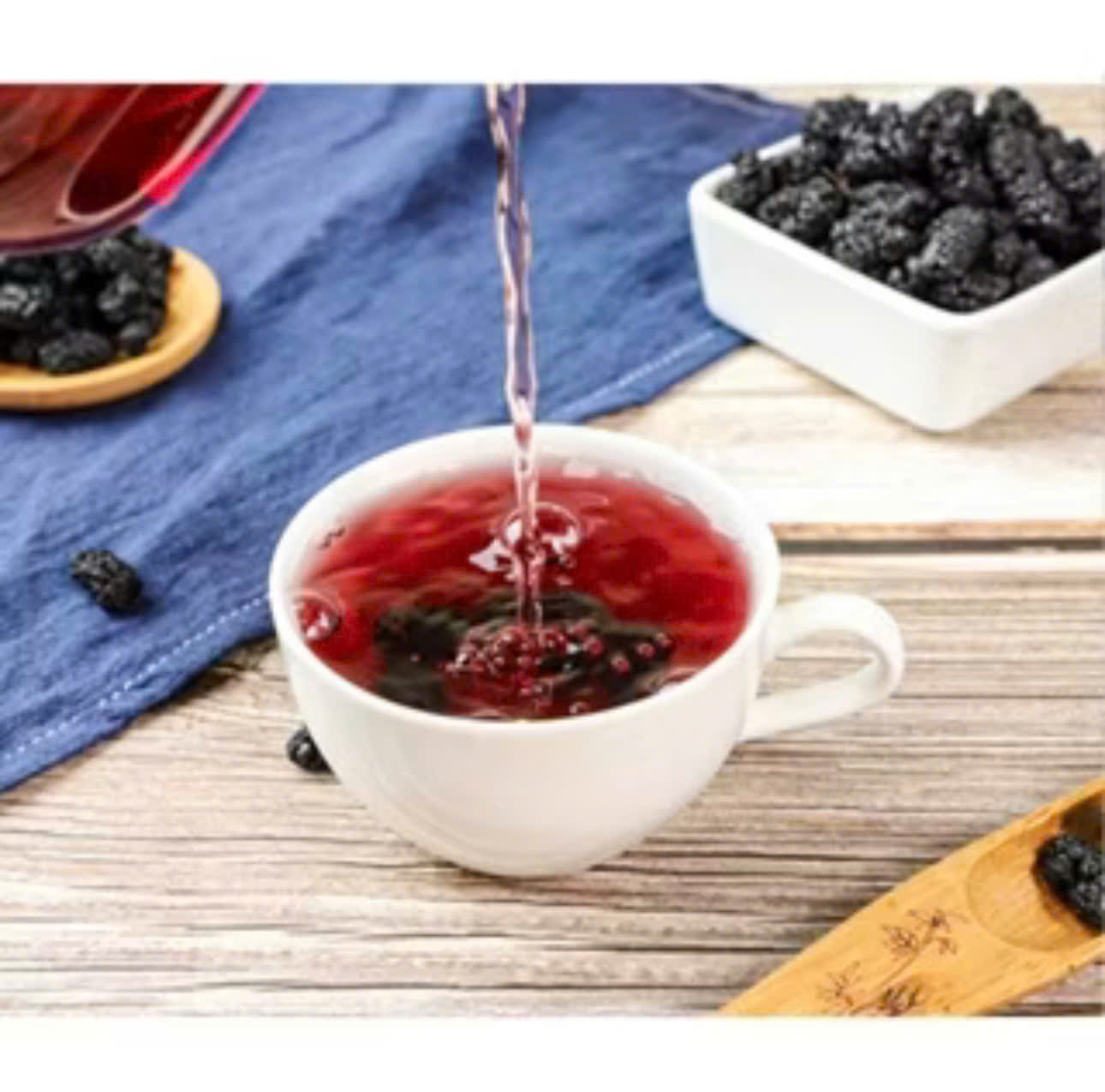 Dâu tằm sấy khô